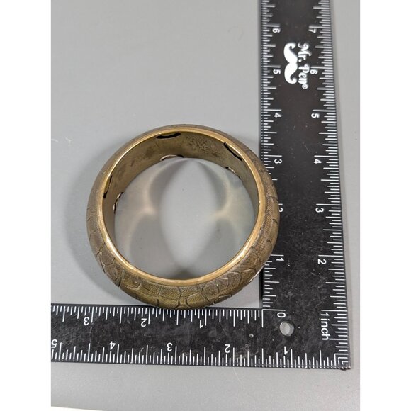 Vintage Brass Carved Style Flower Bangle Bracelet Chunky Tribal Bold 8 in - Picture 9 of 10